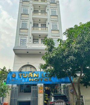KHÁCH SẠN TUẤN LONG QUẬN 7 PHỤC VỤ ĂN UỐNG 