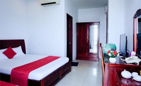 TẾT ÂM LỊCH VUI XUÂN CÙNG TUẤN LONG